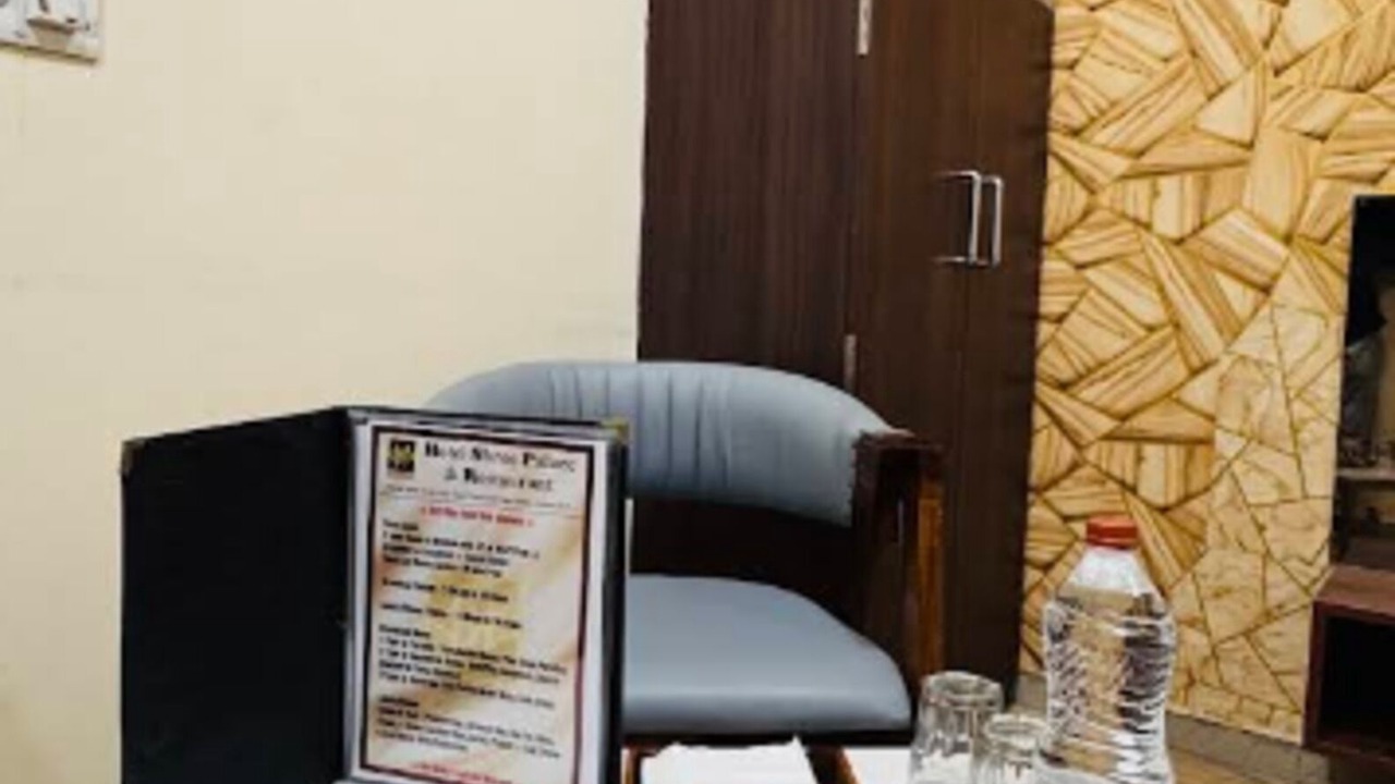 Photo of Bedroom in Ratlam