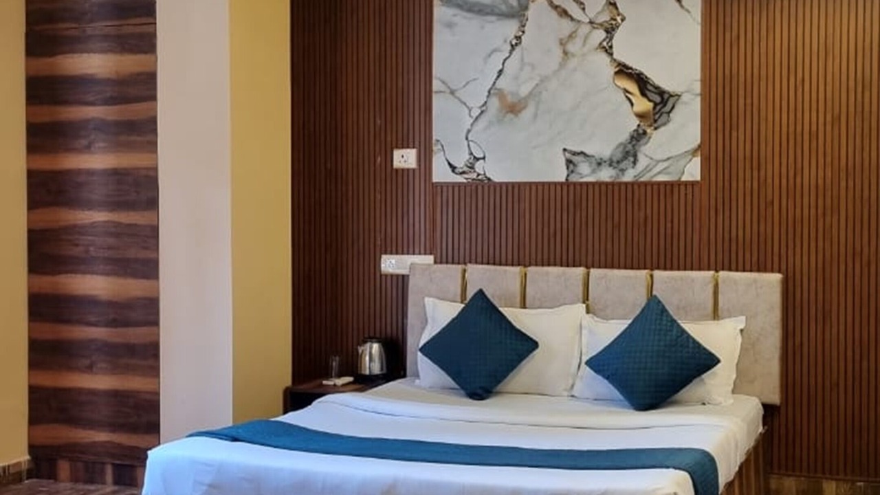 Photo of Bedroom in Danapur
