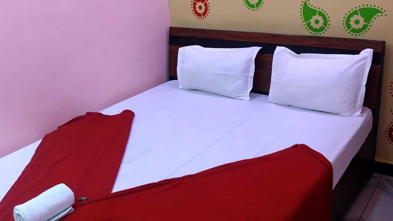 Photo of Bedroom in Rajpipla