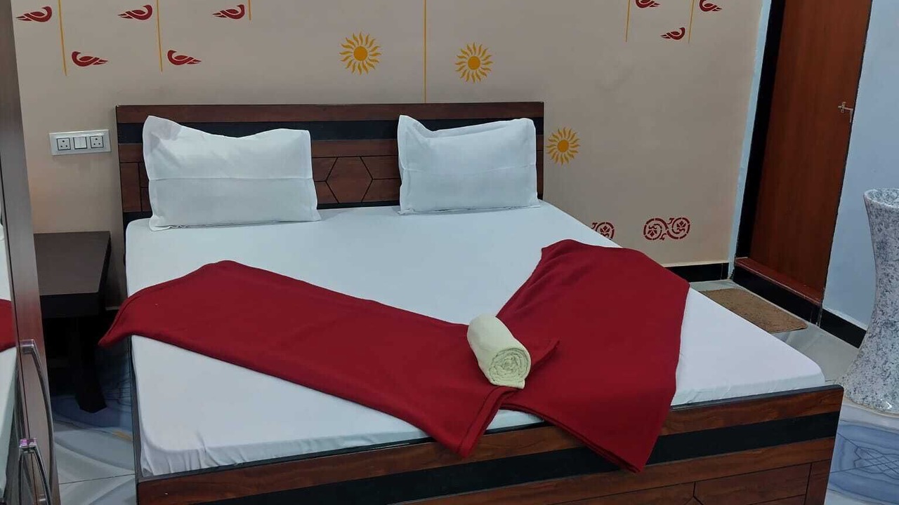 Photo of Bedroom in Rajpipla