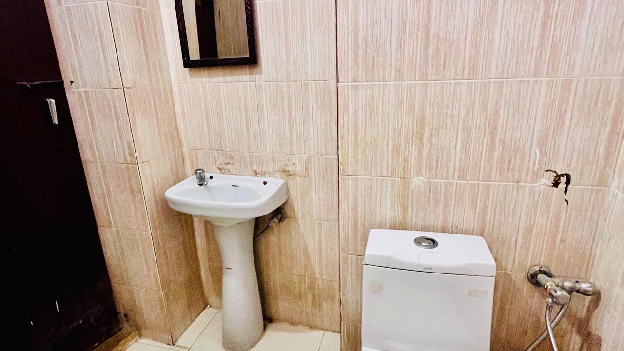 Photo of Bathroom in Amar Sagar Pol