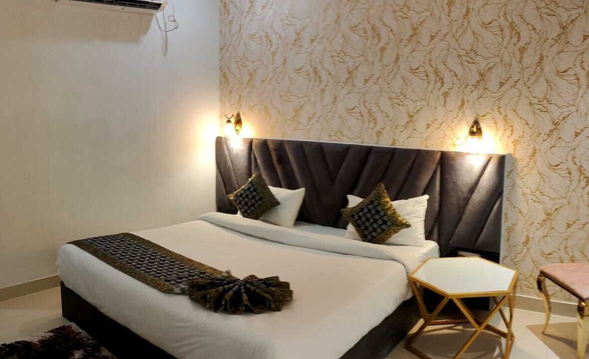 Photo of Bedroom in Varanasi