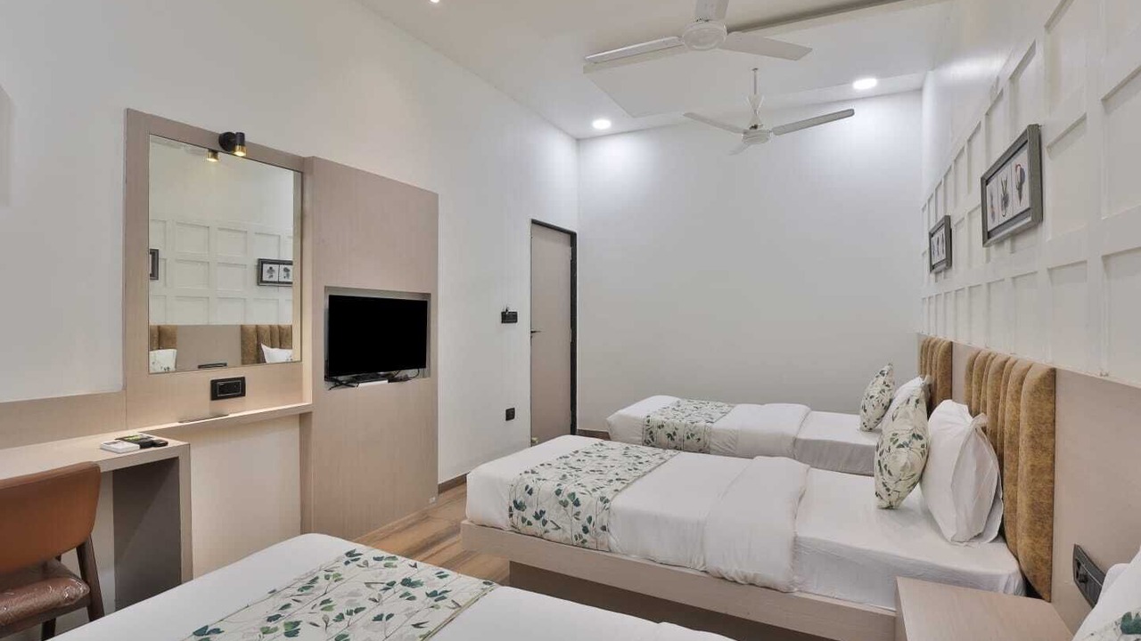 Photo of Bedroom in Anand