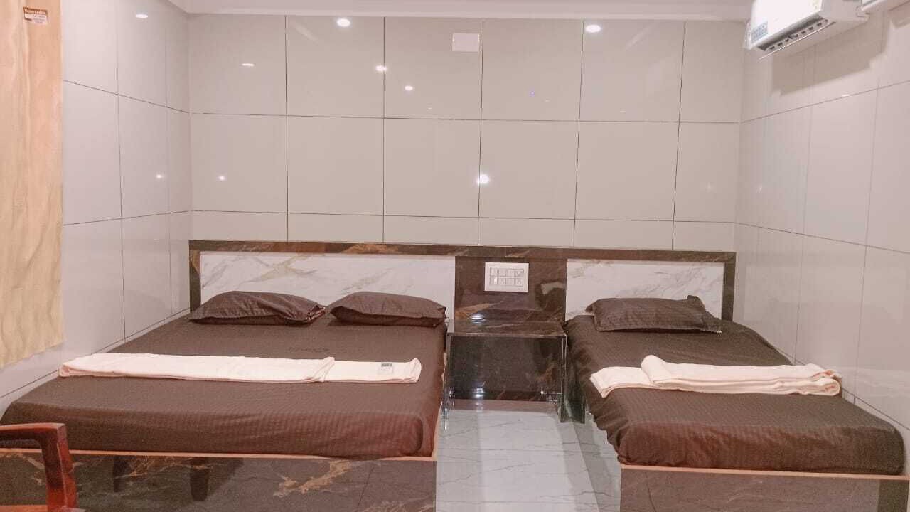 Photo of Bedroom in Velankanni