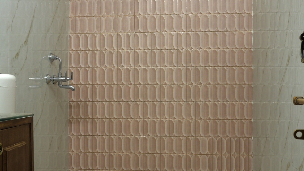 Photo of Bathroom in Amer