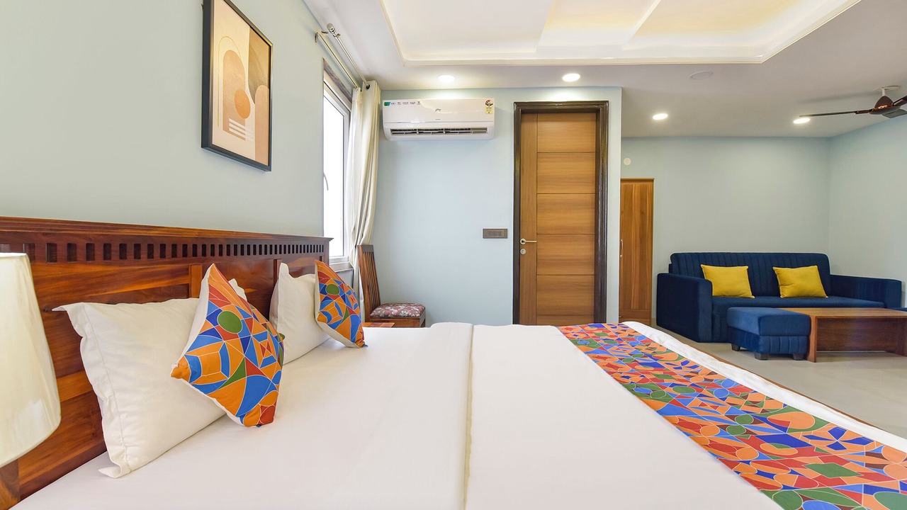 Photo of Bedroom in Raja Park