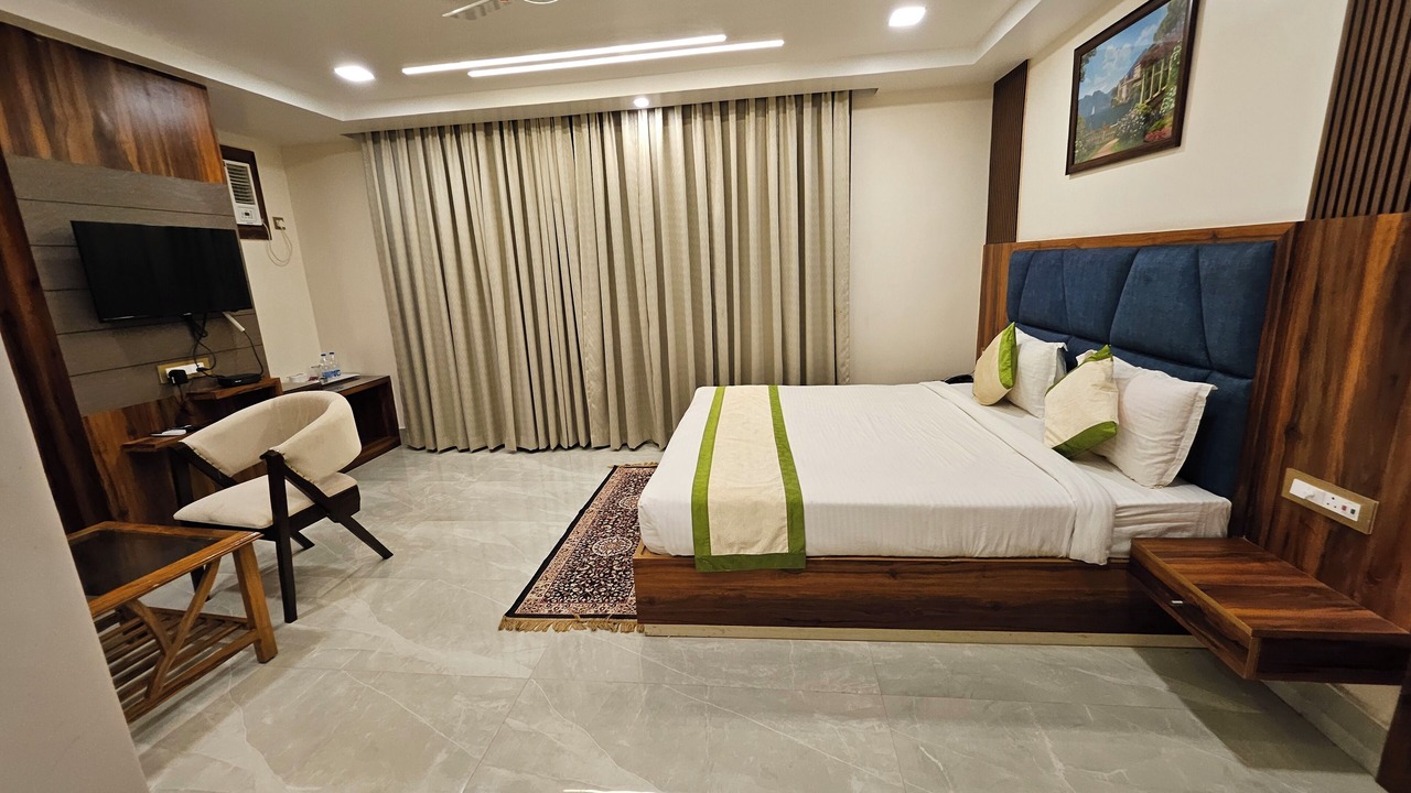 Photo of Bedroom in Deoghar