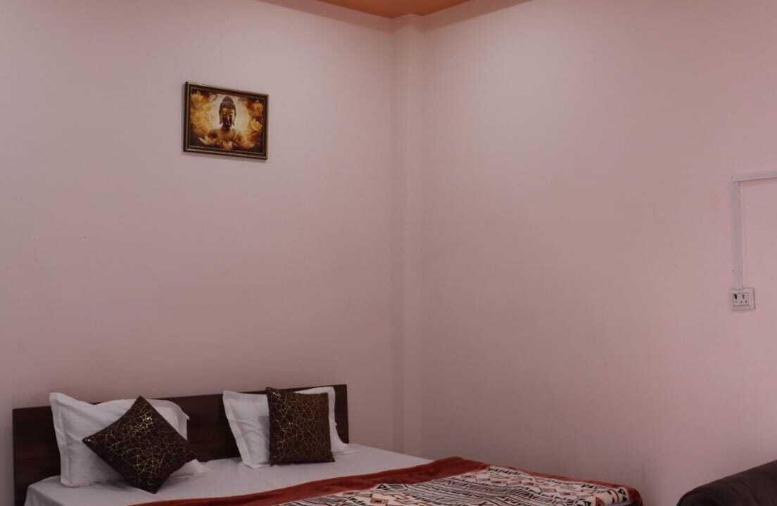 Photo of Bedroom in Phulpur