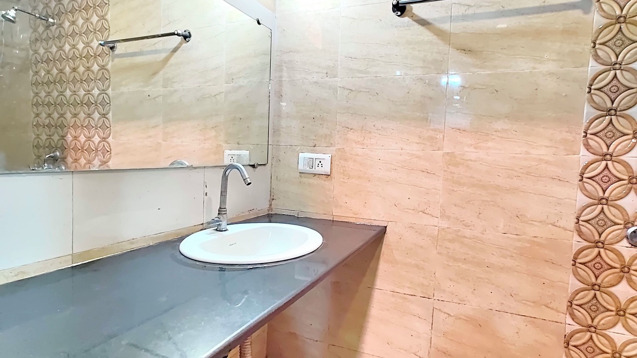 Photo of Bathroom in Mallital