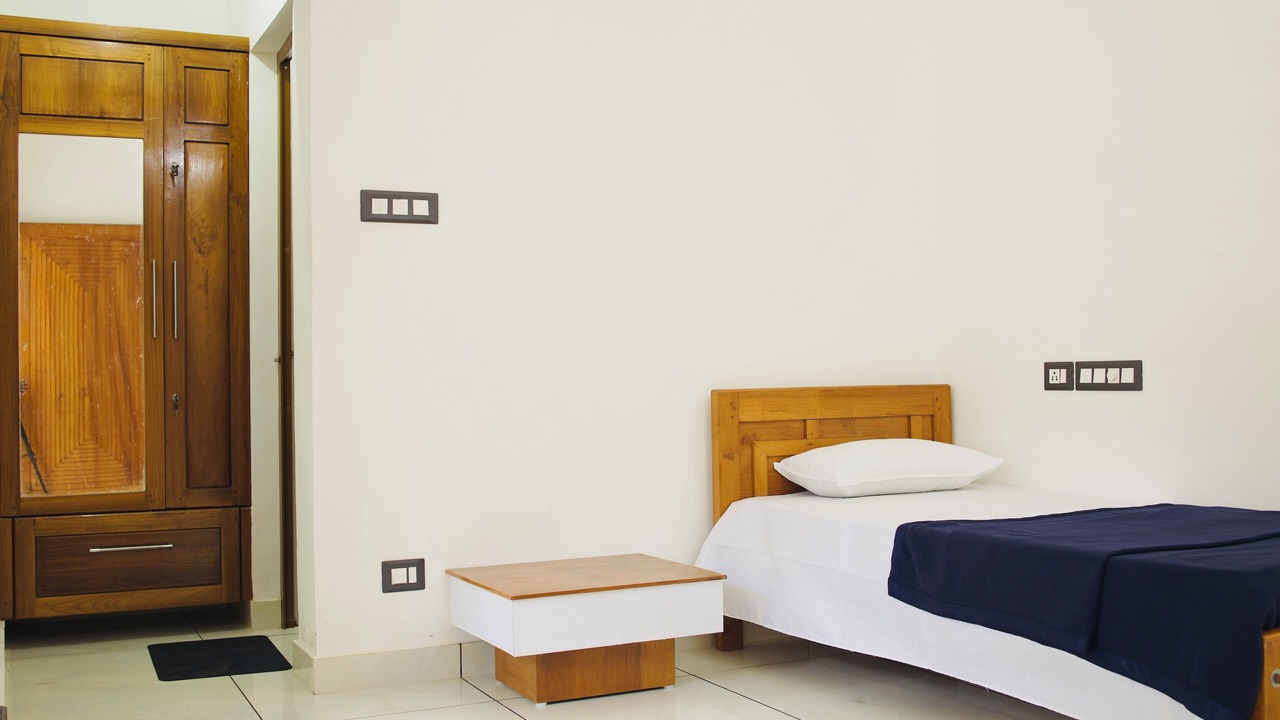 Photo of Bedroom in Thiruvananthapuram