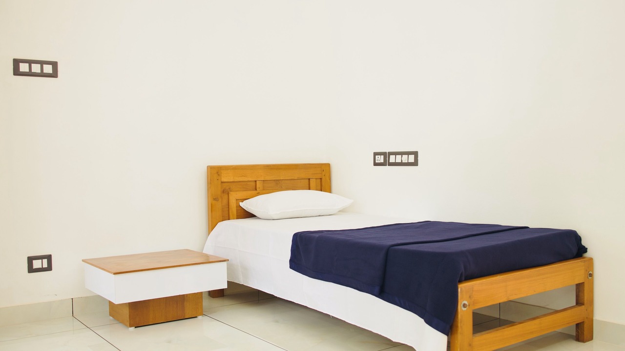 Photo of Bedroom in Thiruvananthapuram