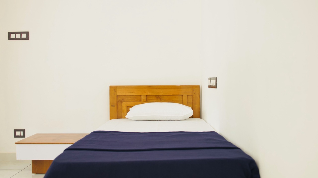 Photo of Bedroom in Thiruvananthapuram