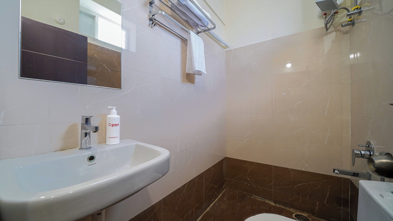 Photo of Bathroom in Serilingampally