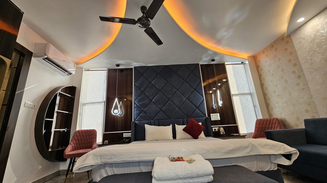 Photo of Bedroom in Phulpur