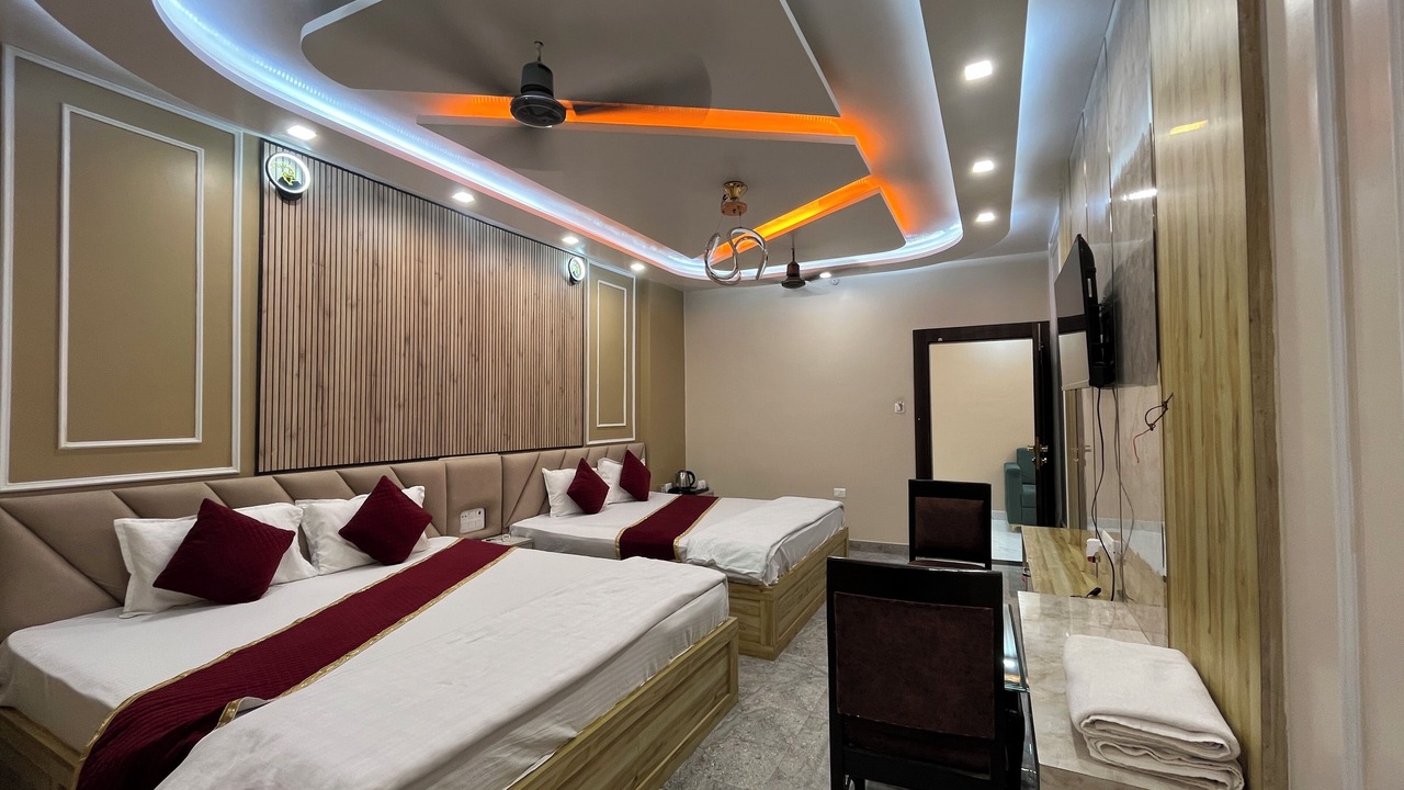 Photo of Bedroom in Phulpur