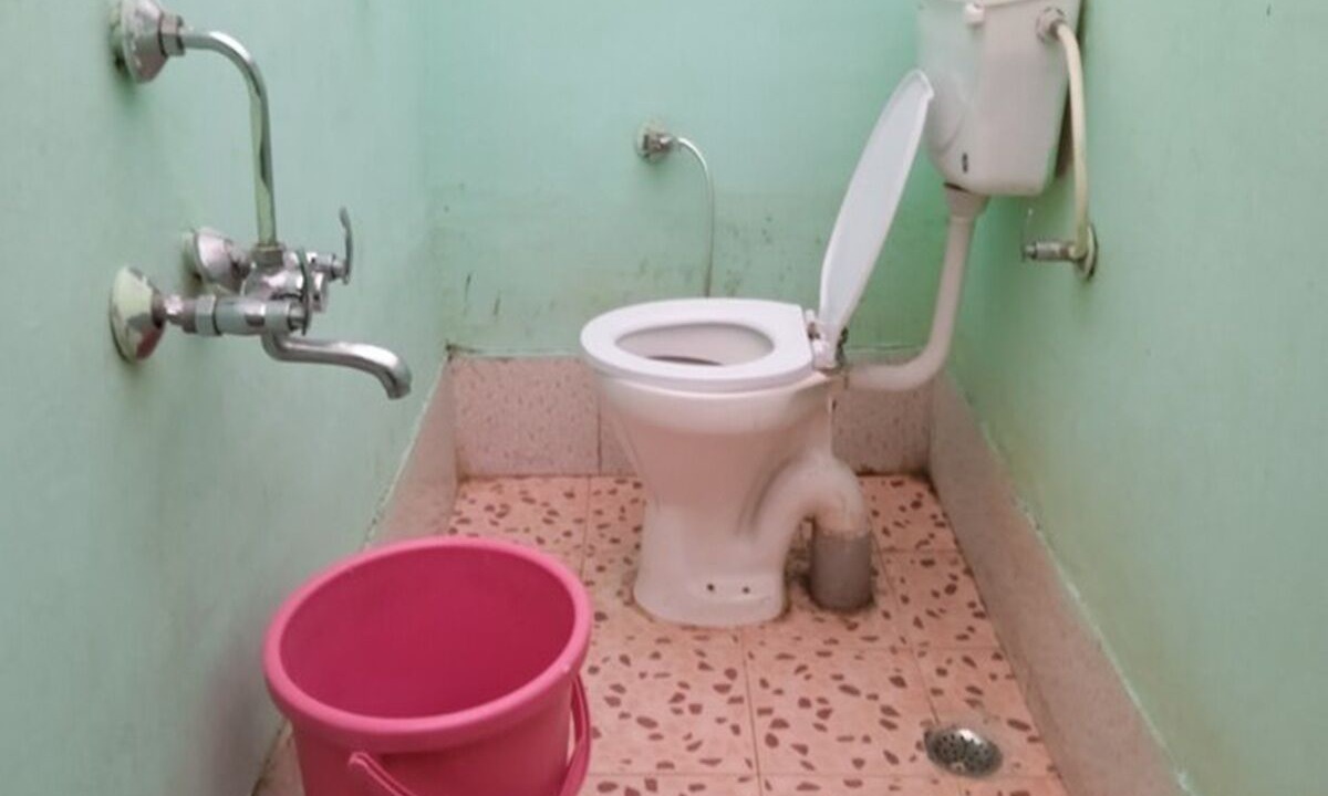 Photo of Bathroom in Lansdowne