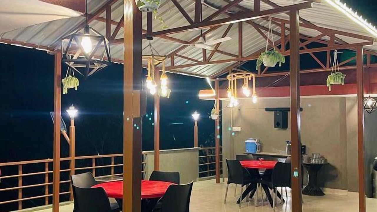 Photo of Patio Balcony in Naukuchiyatal