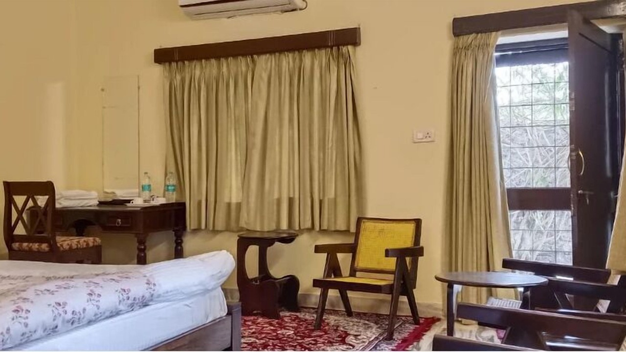 Photo of Bedroom in Abu Road