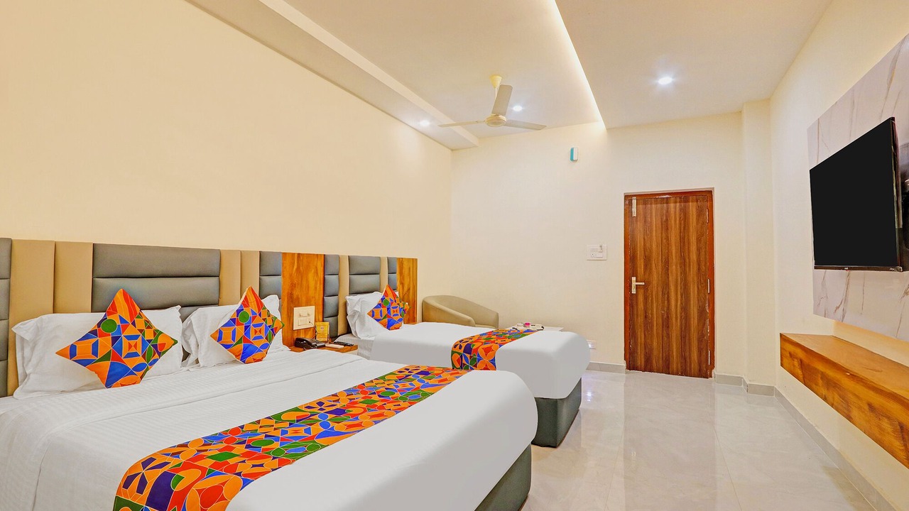 Photo of Bedroom in Warangal