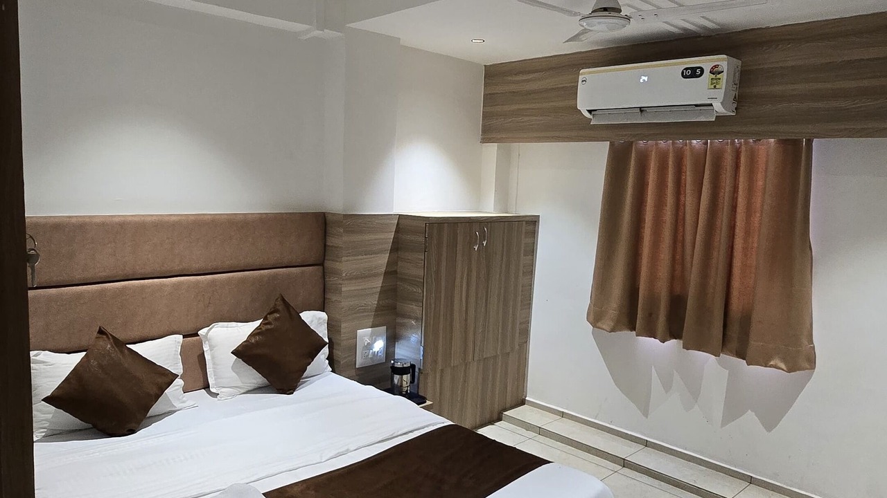 Photo of Bedroom in Ahmedabad