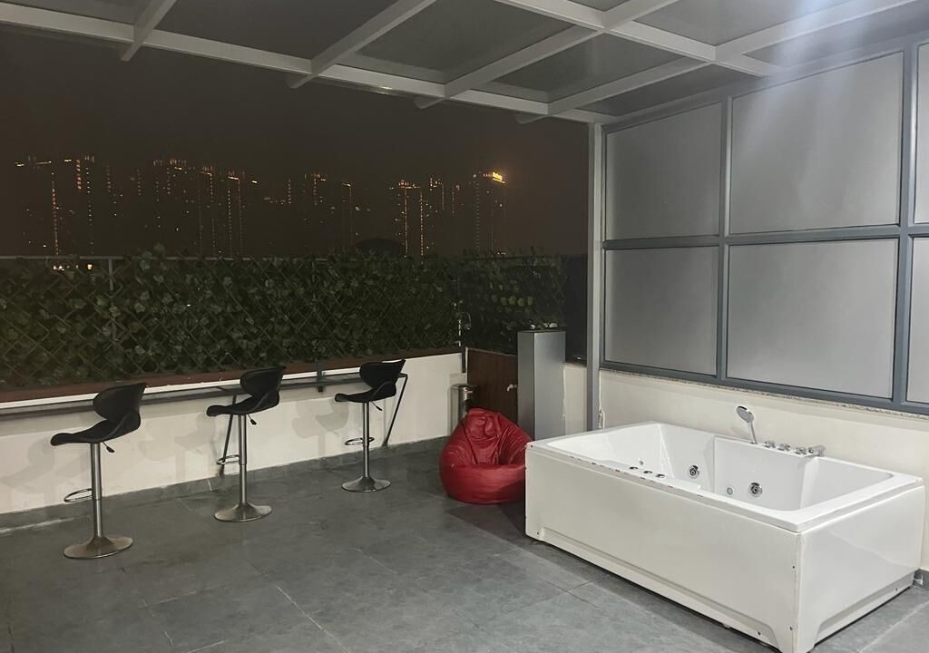 Photo of Patio Balcony in Sector 70