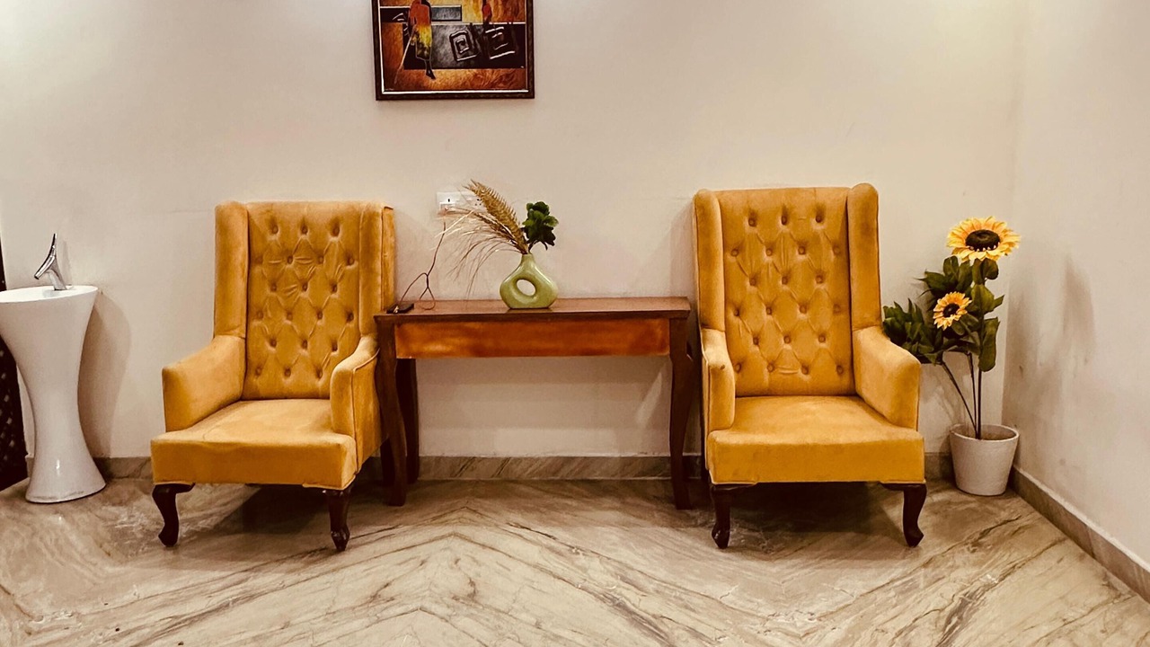 Photo of Livingroom in Sector 70