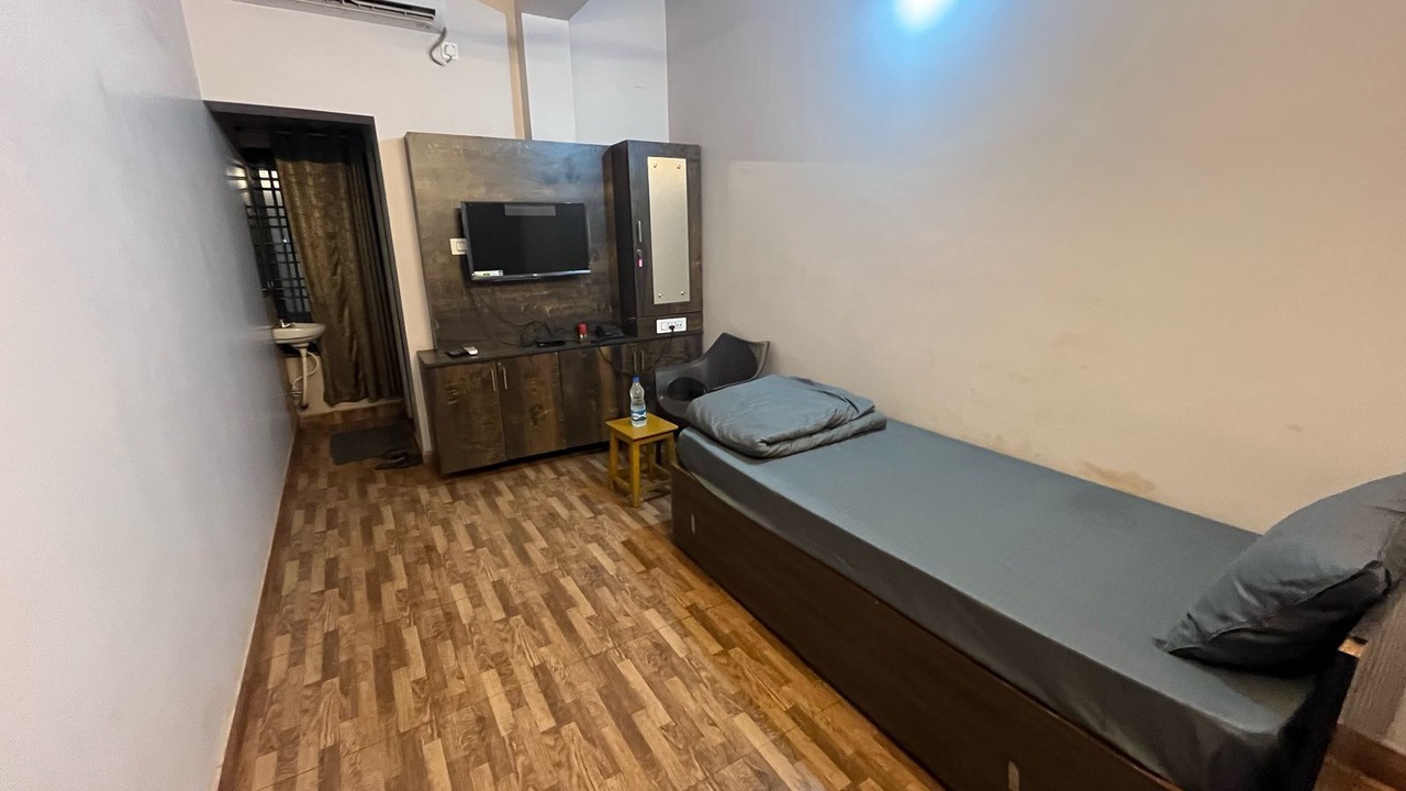 Photo of Bedroom in Barbil