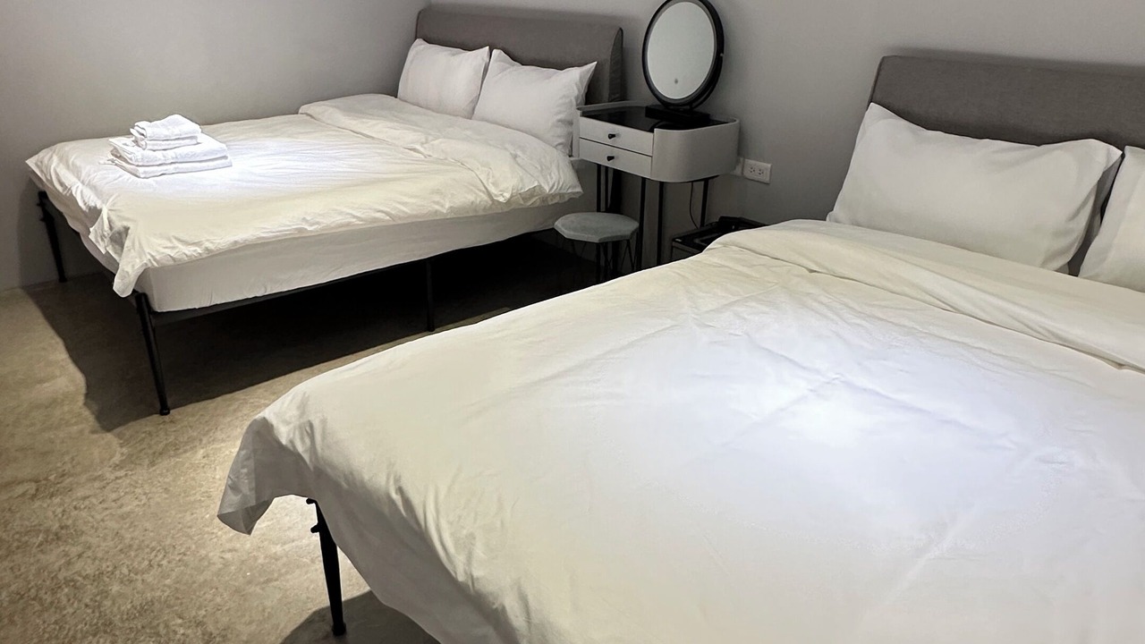 Photo of Bedroom in West Central District
