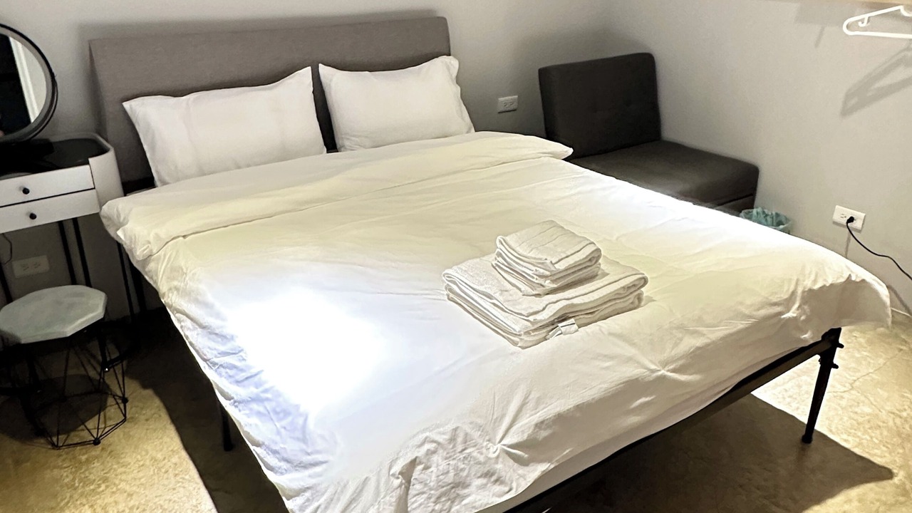 Photo of Bedroom in West Central District