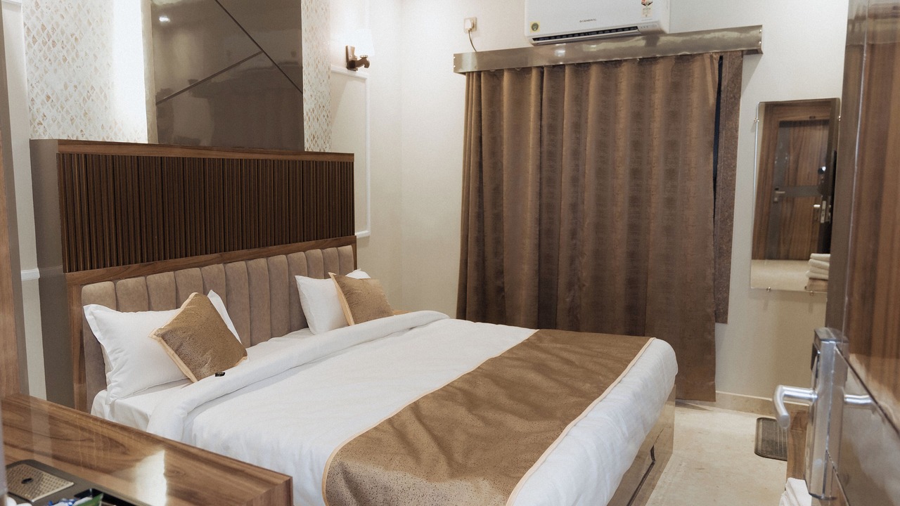 Photo of Bedroom in Allahabad