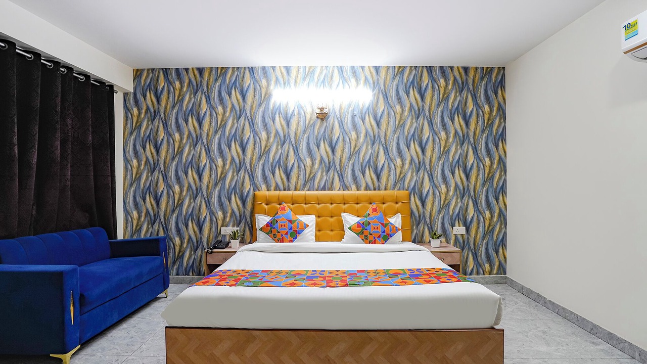 Photo of Bedroom in Sector 70
