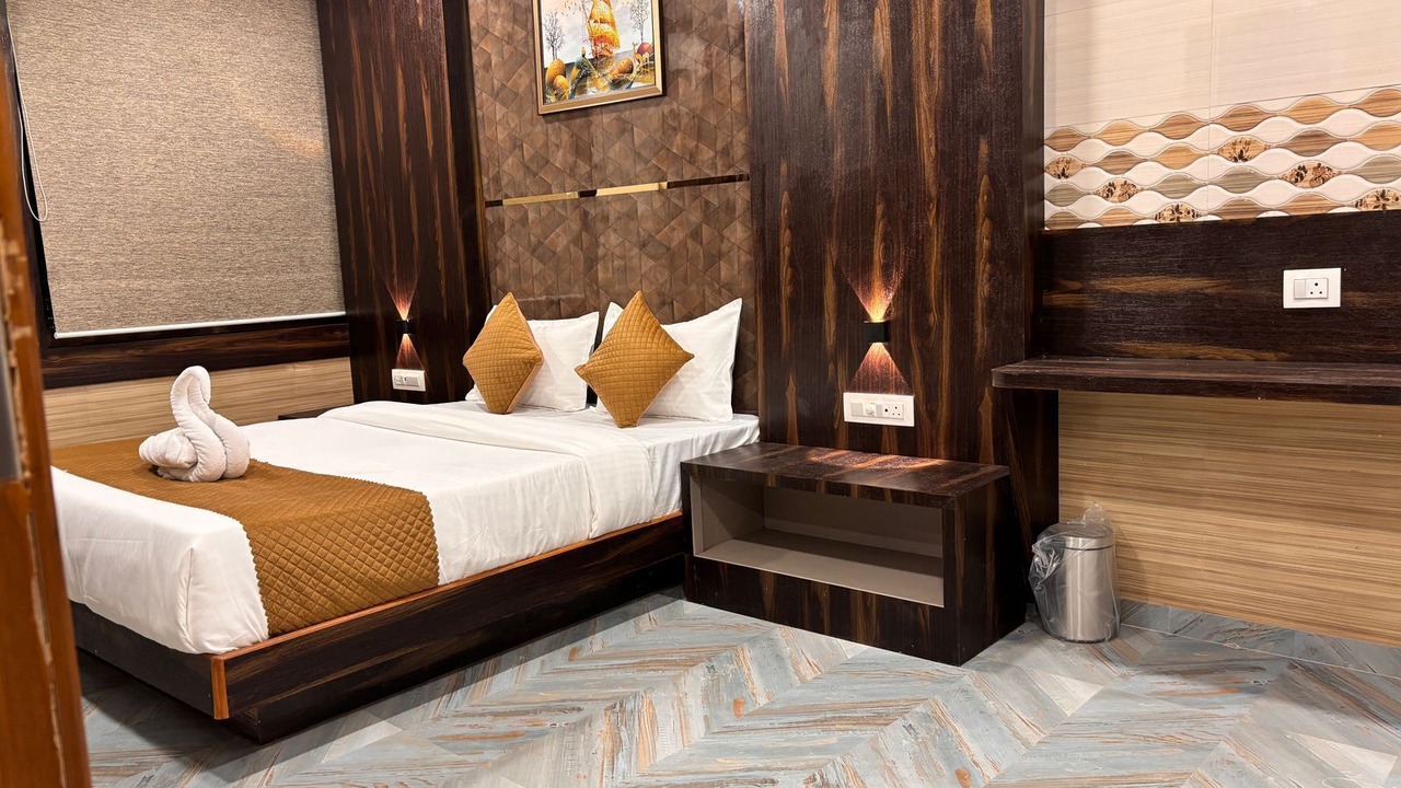 Photo of Bedroom in Borivali West