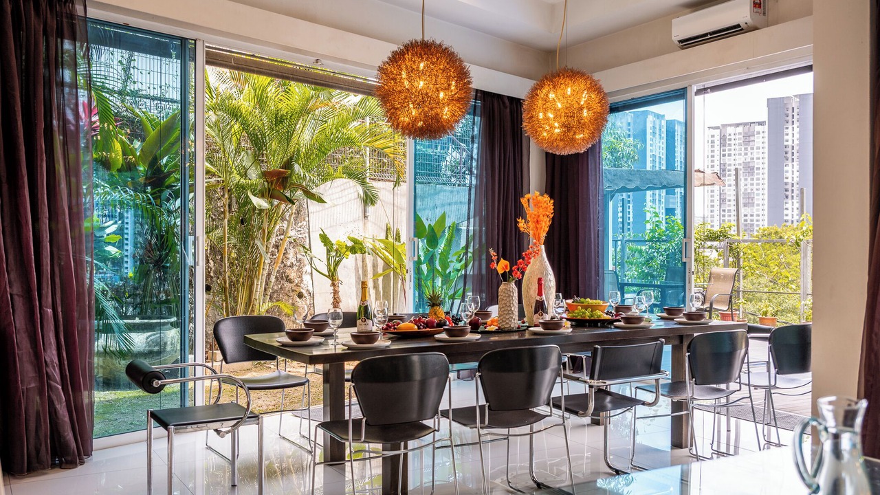 Photo of Patio Balcony in Kampung Haji Abdullah Hukum