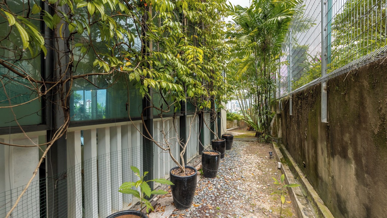 Photo of Patio Balcony in Kampung Haji Abdullah Hukum