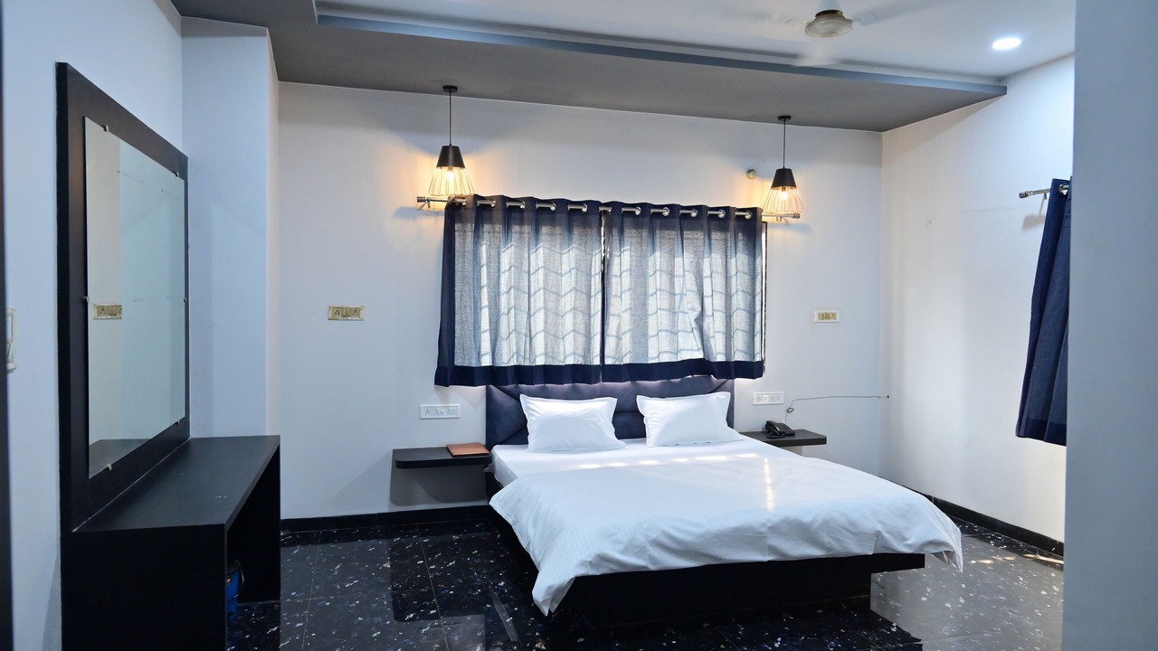 Photo of Bedroom in Barwani