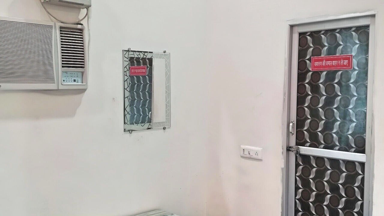 Photo of Bedroom in Khatu