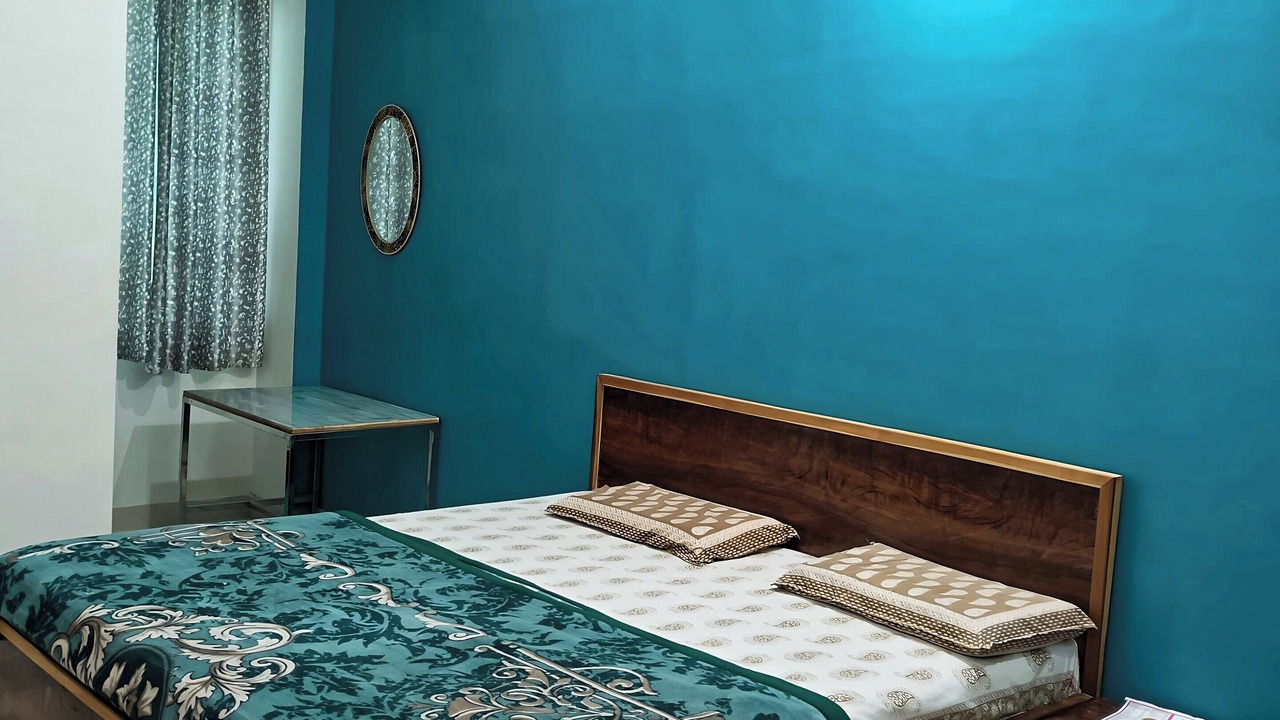 Photo of Bedroom in Khatu