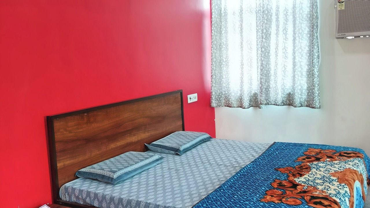 Photo of Bedroom in Khatu