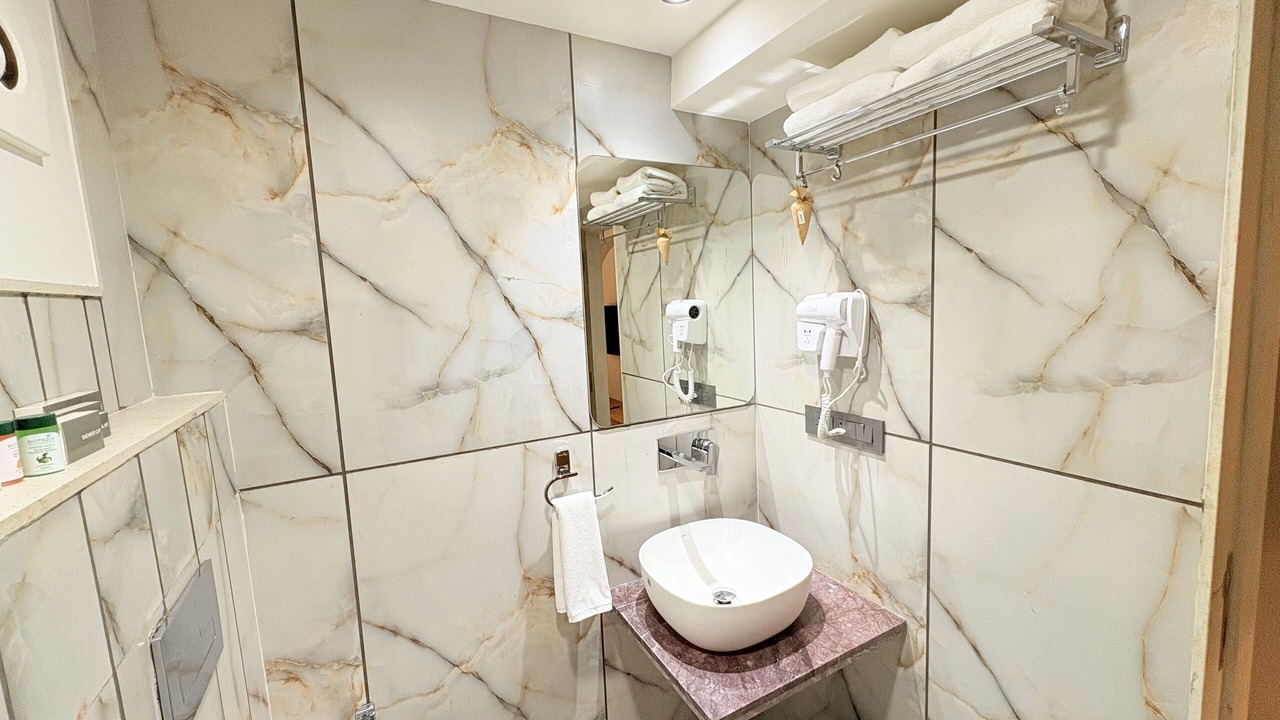 Photo of Bathroom in Thaltej