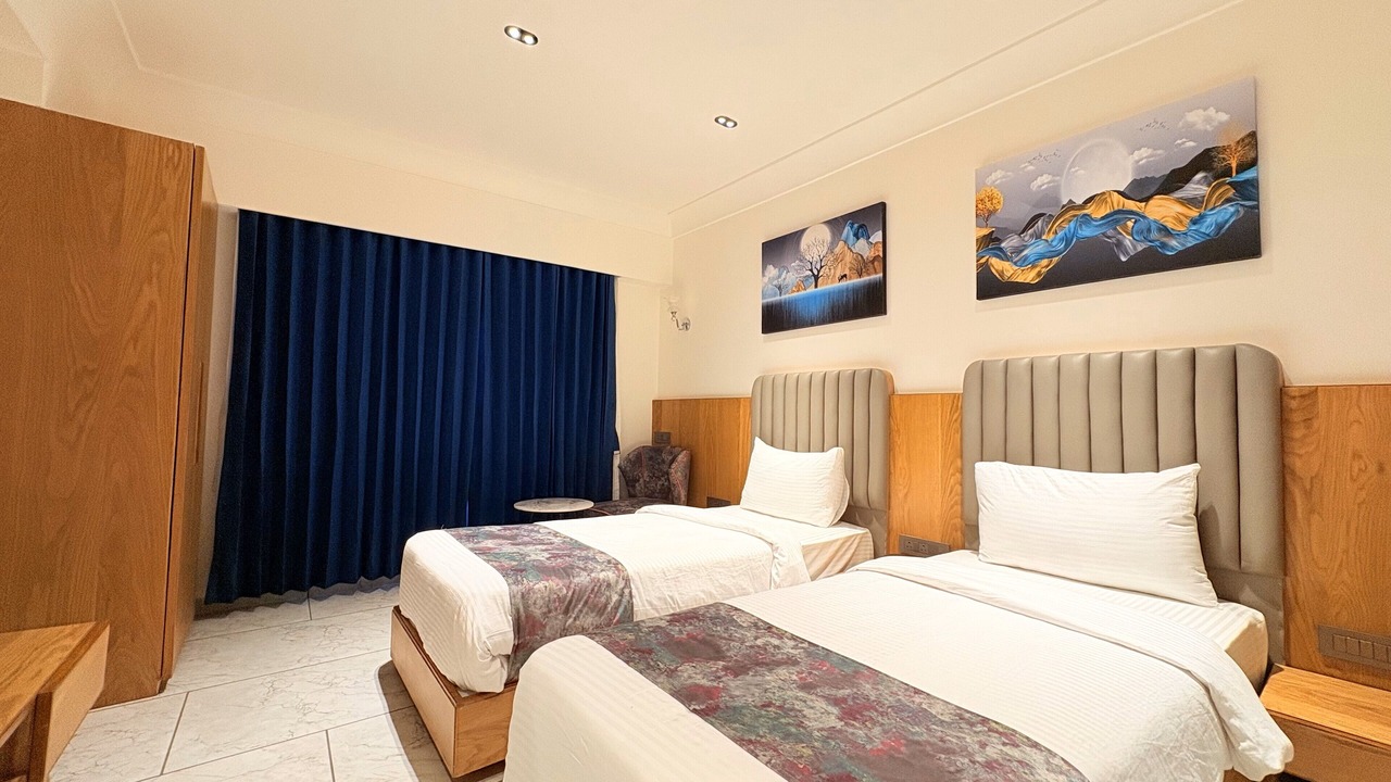 Photo of Bedroom in Thaltej