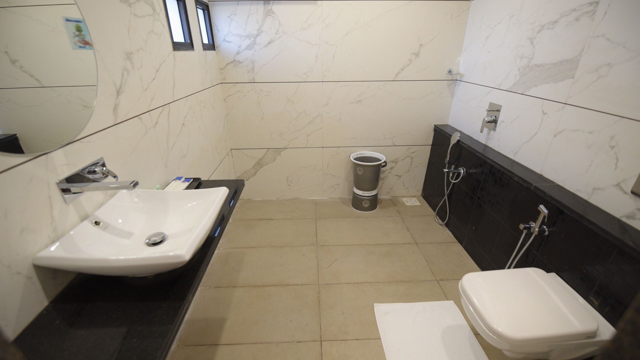 Photo of Bathroom in Sinor