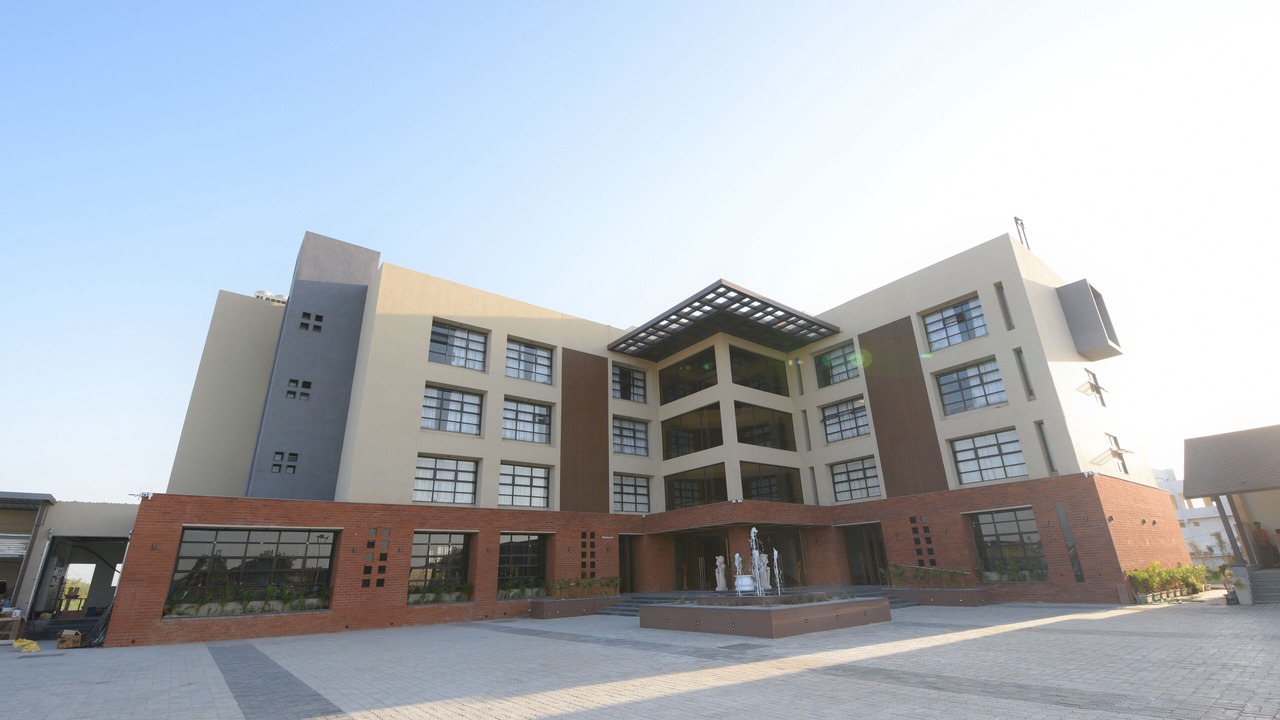Photo of Outdoor in Sinor