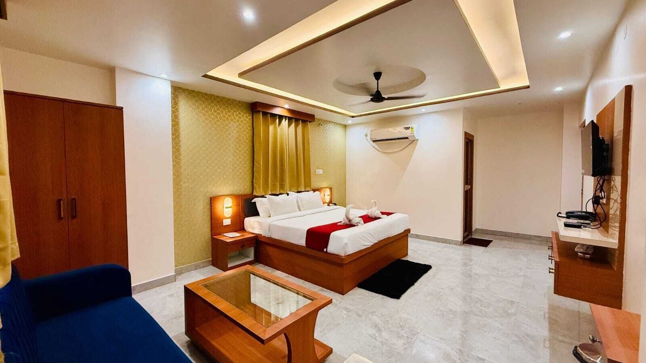 Photo of Bedroom in Danapur