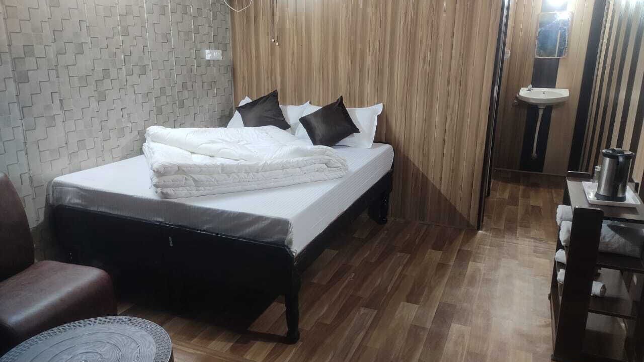 Photo of Bedroom in Barkot
