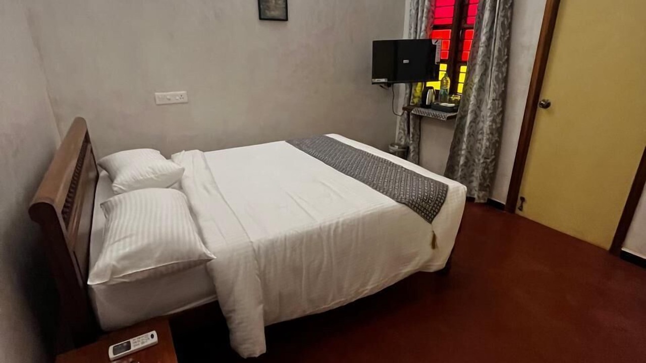 Photo of Bedroom in White Town