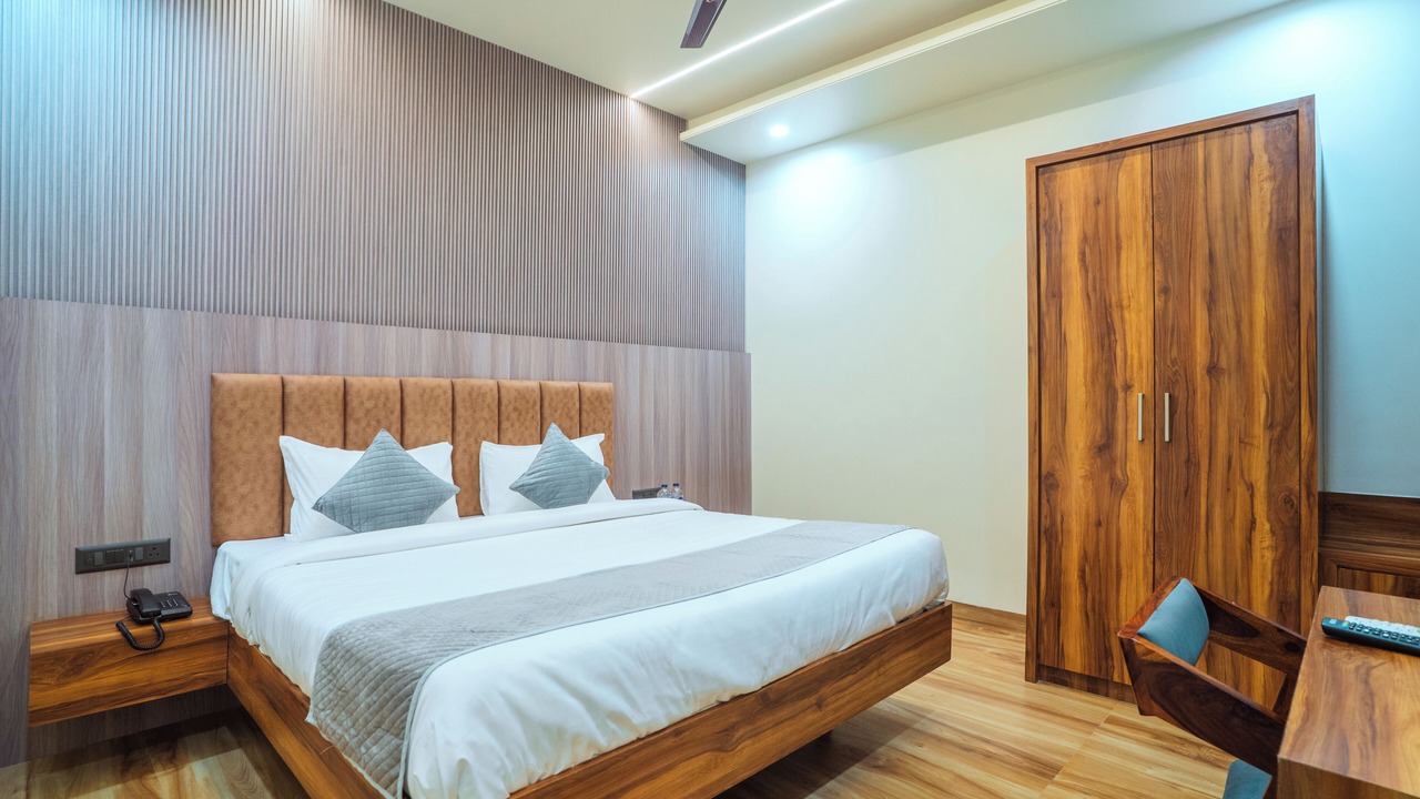 Photo of Bedroom in Tonk Road