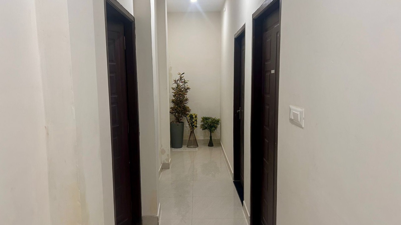 Photo of Livingroom in Varanasi