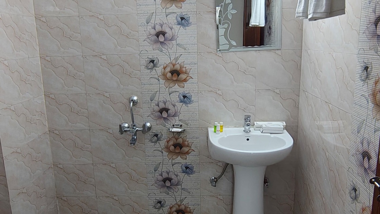 Photo of Bathroom in Lansdowne