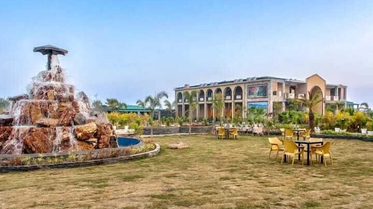 Photo of Outdoor in Ramnagar