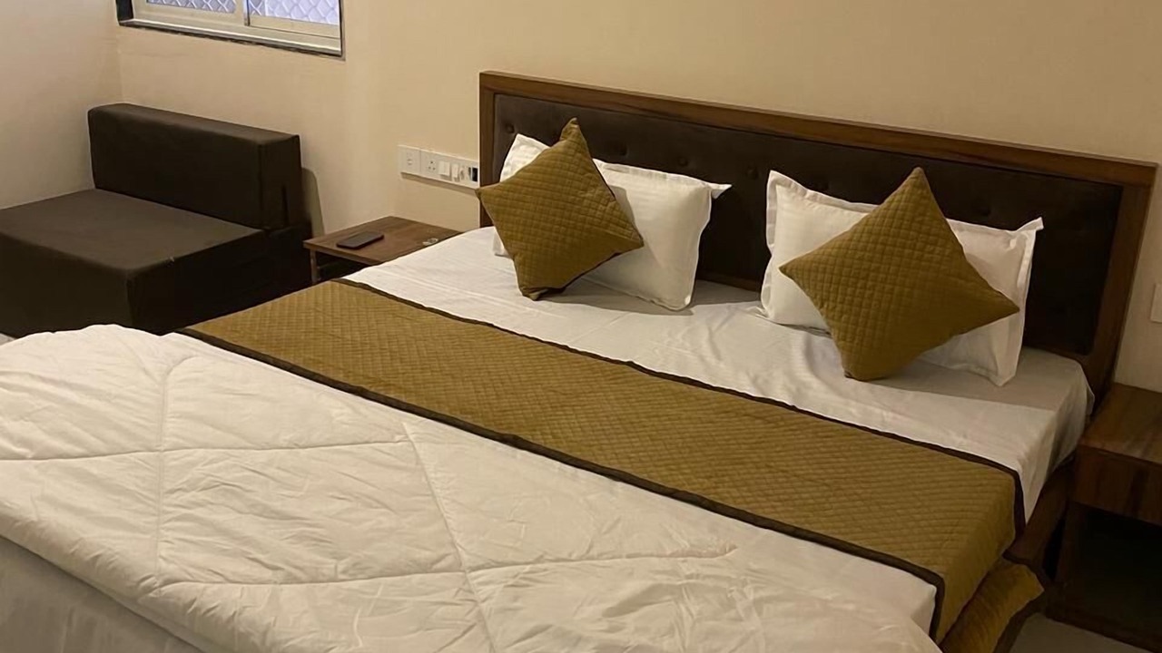 Photo of Bedroom in Khatu